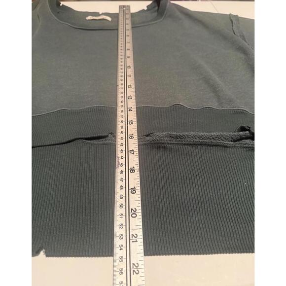 Free People We The Free Camden Cropped Sweatshirt Forest Pine Green Large Oversz - Picture 14 of 16